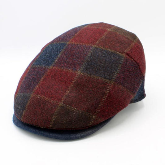 The "Old Port Plaid" Lana Wool Flat Cap by Hologramme Paris