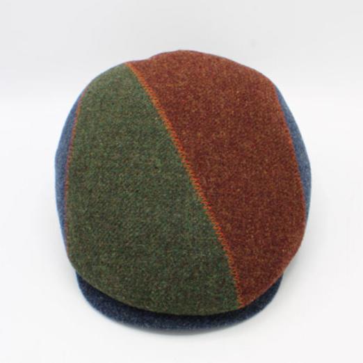 The "Jolly First Class" Flat Cap by Hologramme Paris