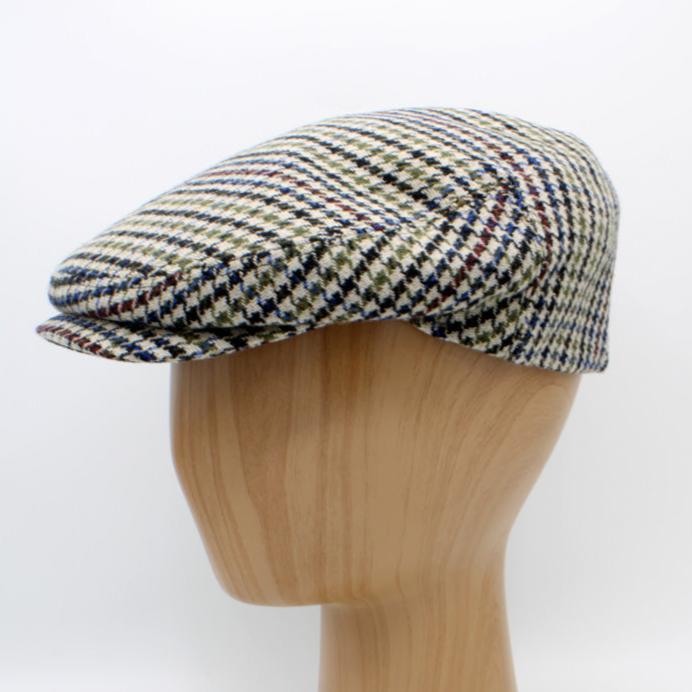 The "Winter Houndstooth" Flat Cap by Hologramme Paris - HOLIDAY SPECIAL