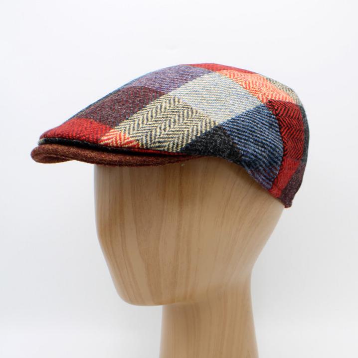 The "Bright Patch" - Reds and Blues Wool Pub Cap by Hologramme Paris