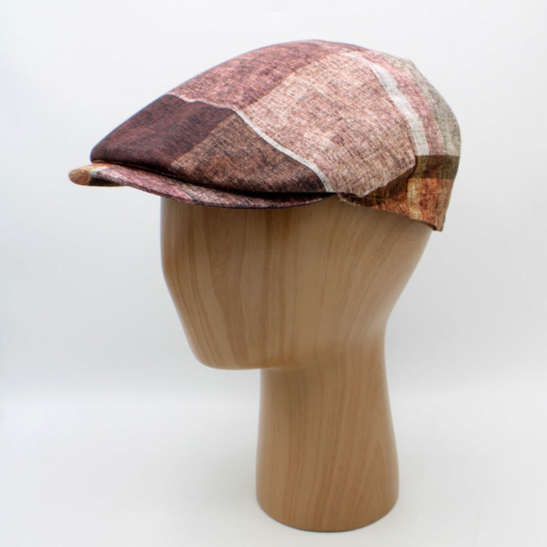 The Big Plaid Reds Flat Cap by Hologramme Paris