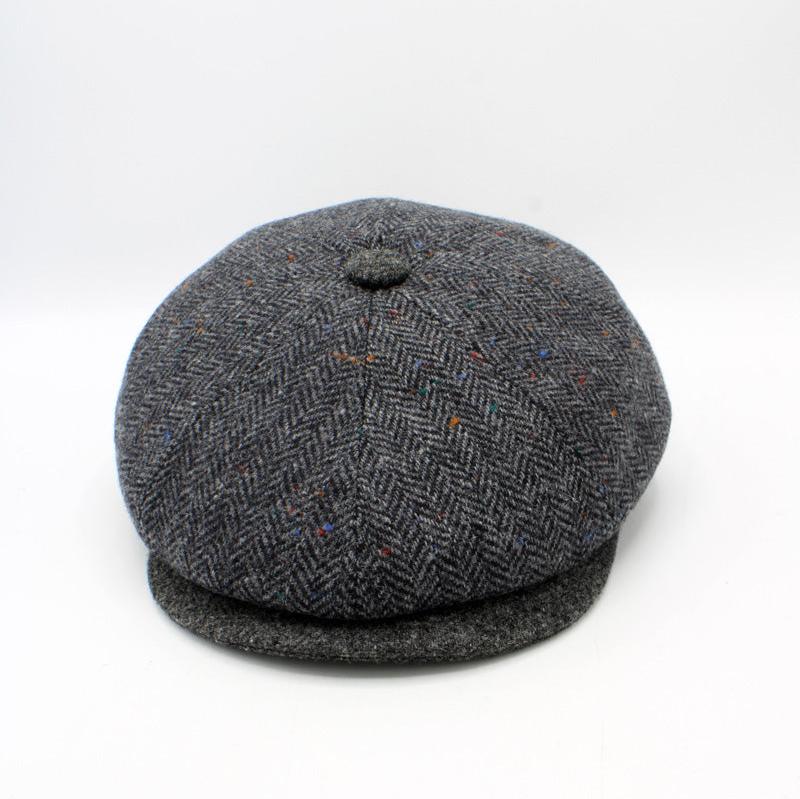 The "Garrison" - Dark Gray and Black Herringbone Newsboy Cap by Hologramme Paris