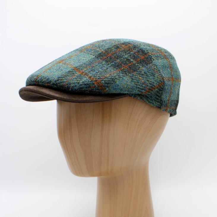 The "Green Tartan" - Harris Tweed Tartan Flat Cap by Hologramme Paris