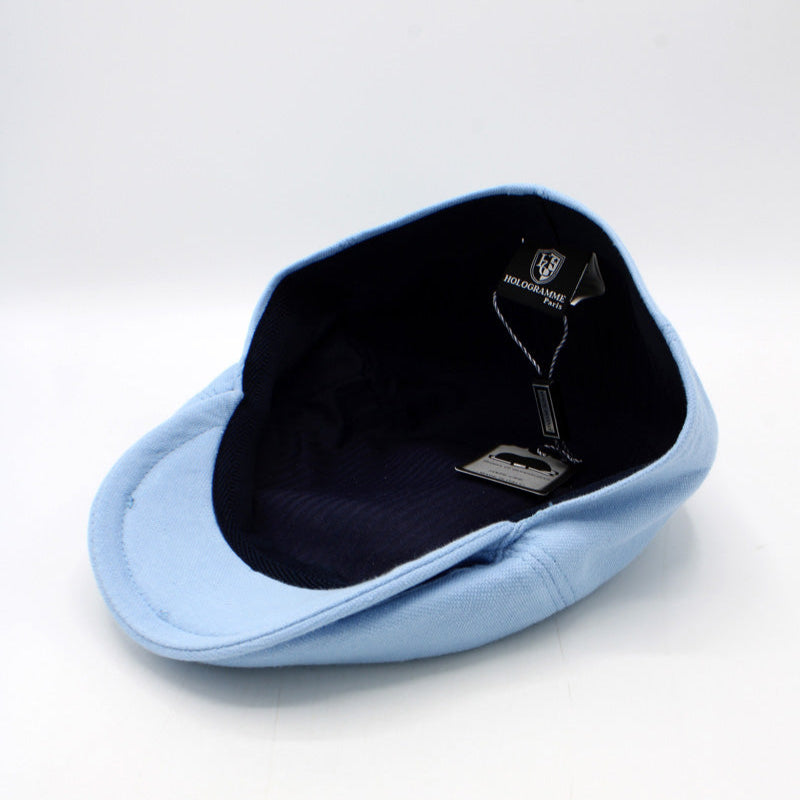 The "Contour" Light Blue Flat Cap by Hologramme Paris