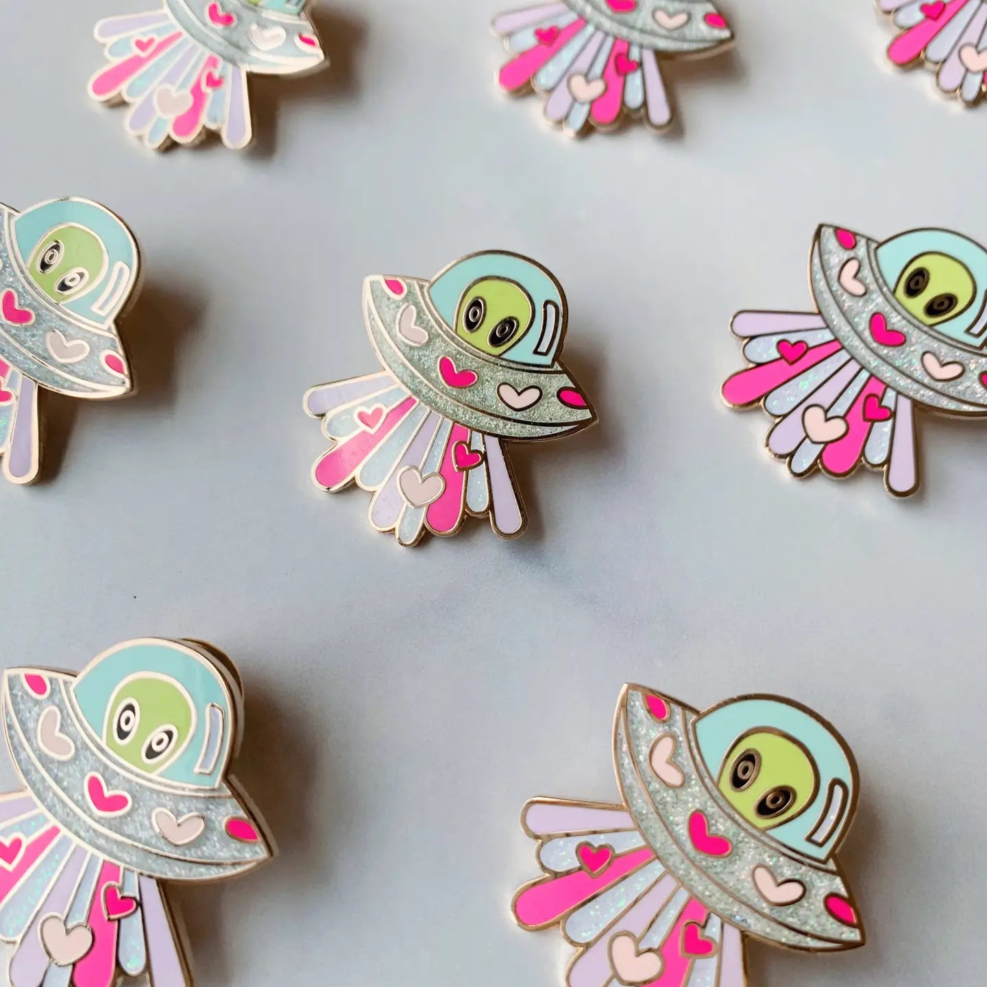 Love Ufo + Alien Pin