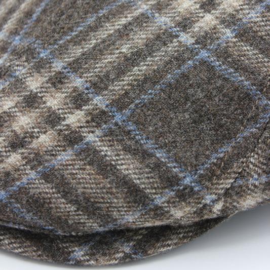 The "Beige Plaid" Wool Flat Cap by Hologramme Paris