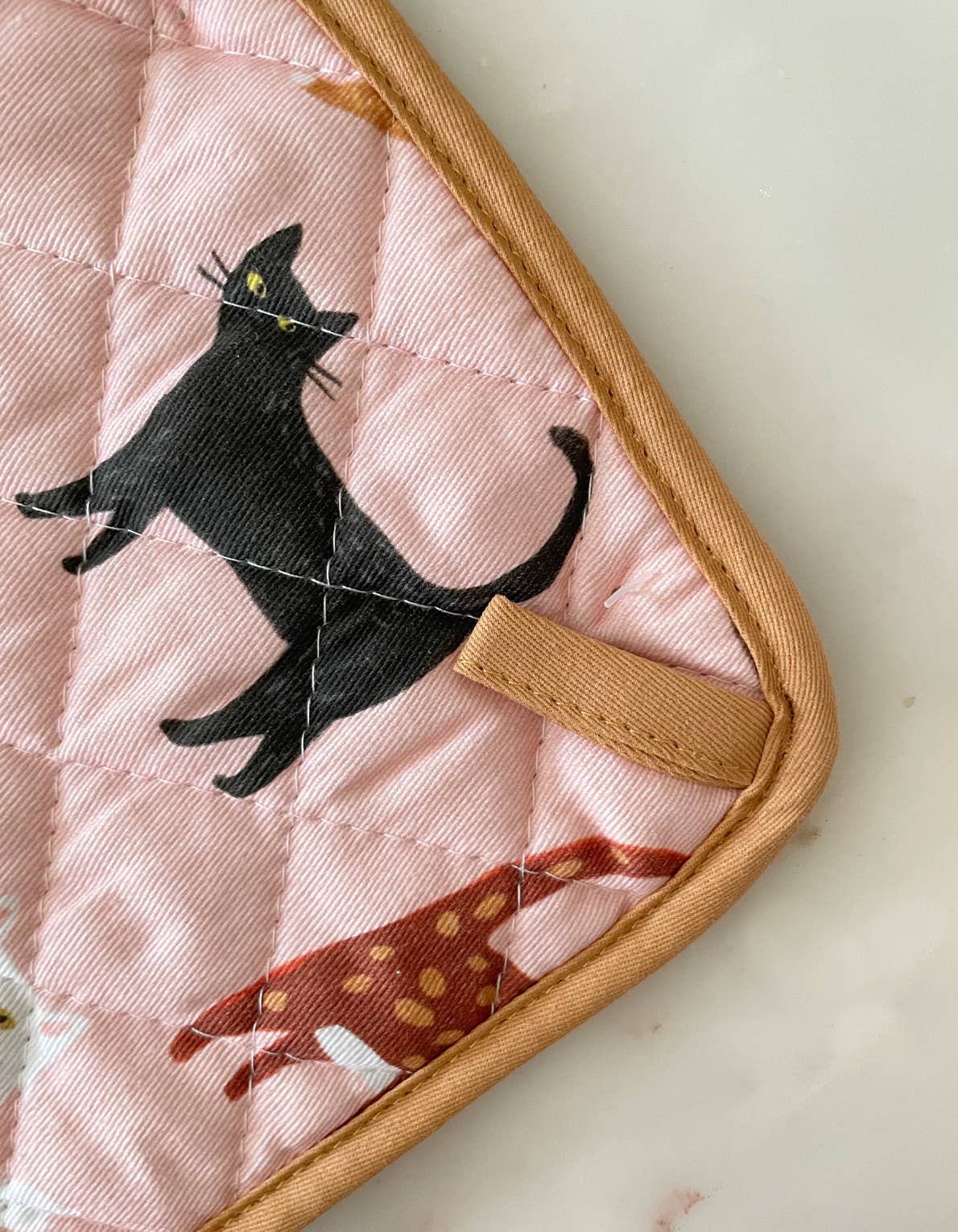 Cats Oven Mitt + Pot Holder Set