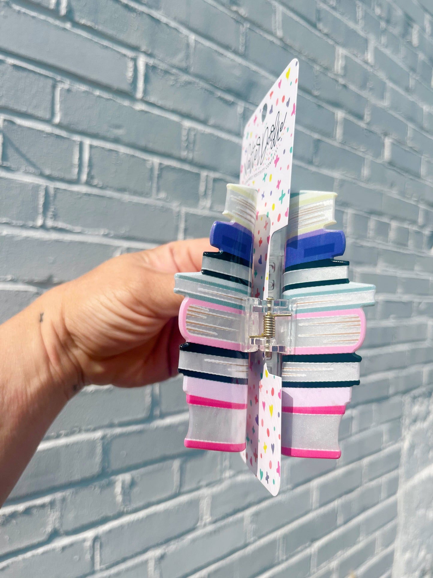 Read My Clips Book Stack Hair Claw