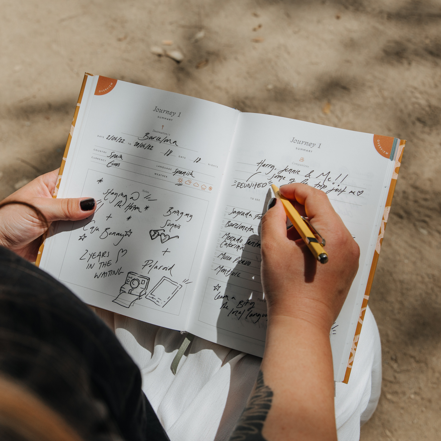 Voyage Guided Travel Journal