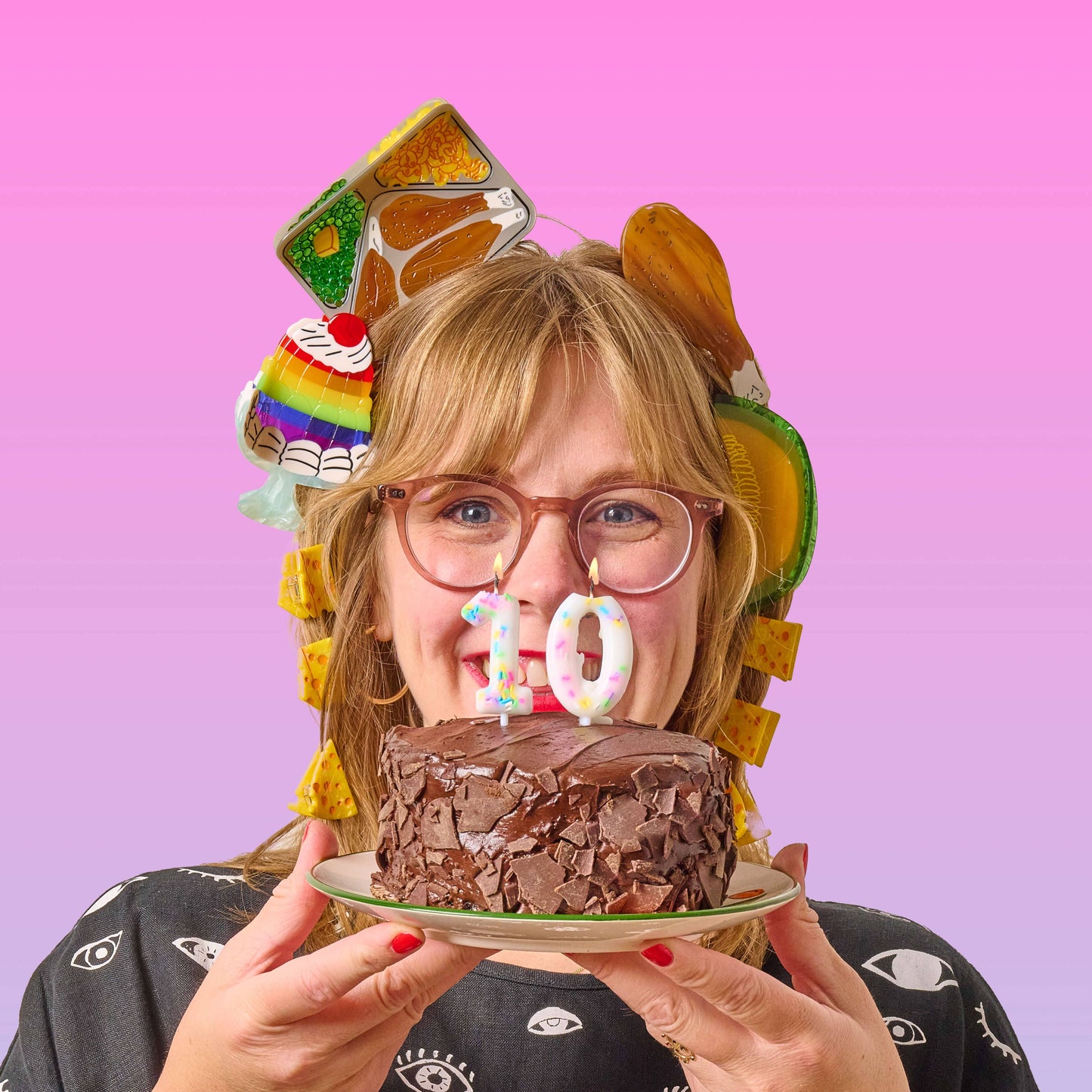 Large TV Dinner Hair Claw Clip