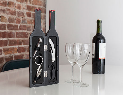 Wine Bottle Accessory Kit