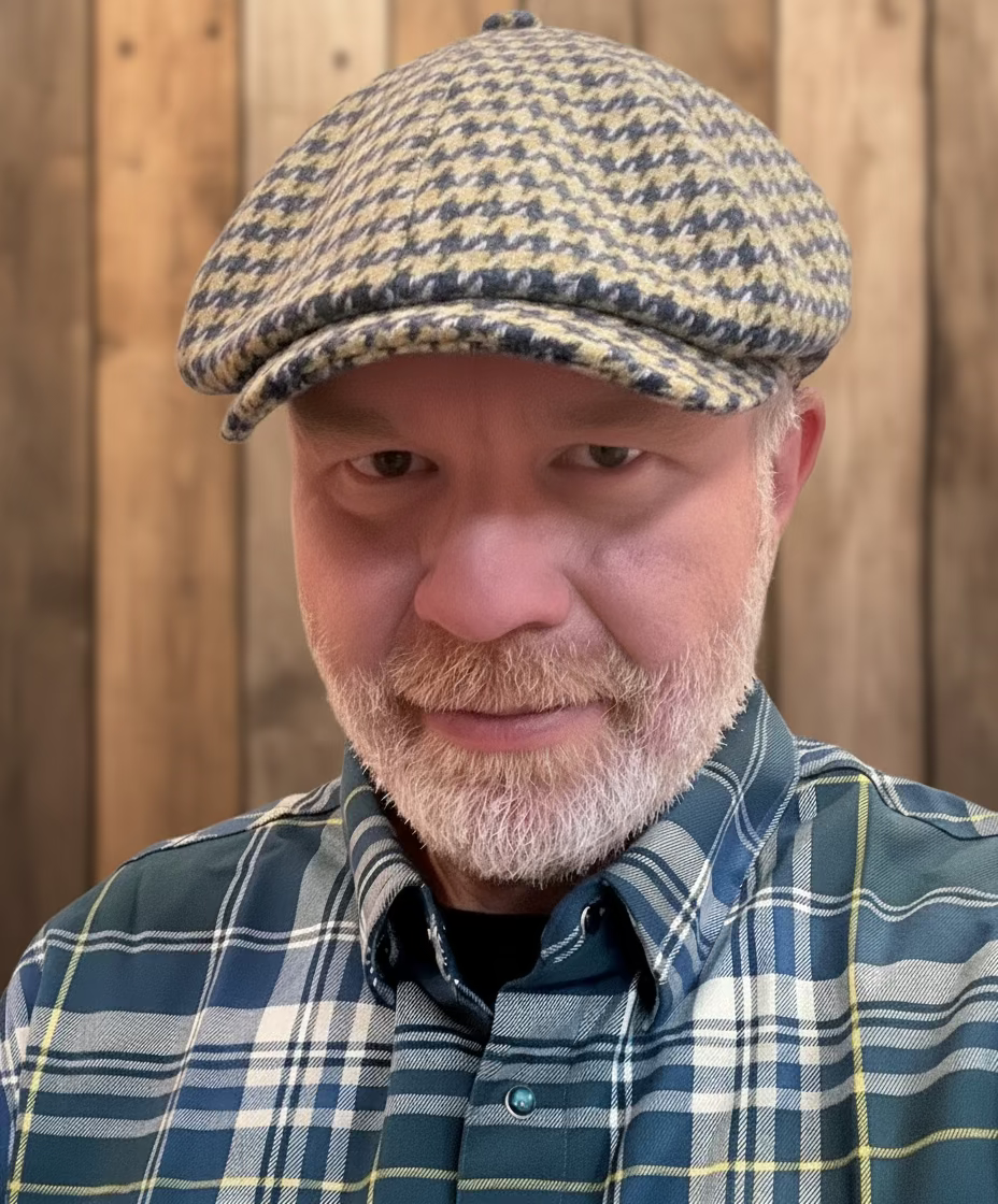 The Hurricane Houndstooth from Alfonso d'Este x FunkyBrims.  Blue and Gold.