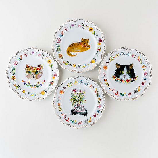 Cat Plate with Gold Trim