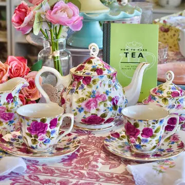 Danbury Red Roses Garden Gift Tea Set