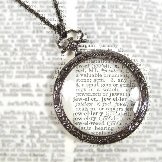 Vintage Magnifying Glass Necklace